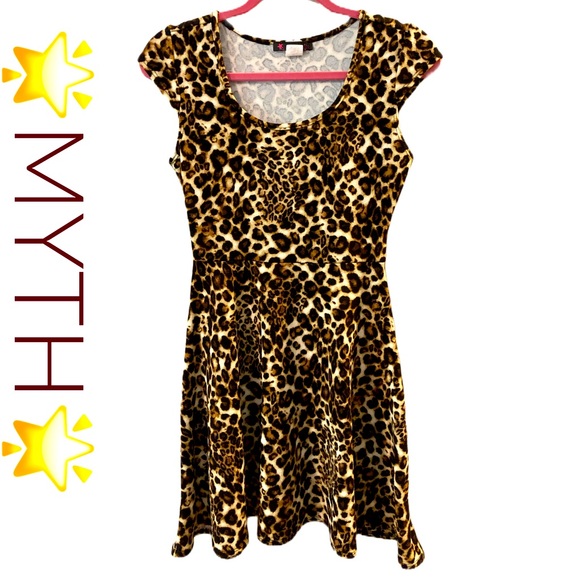Myth Leopard Print Mini Dress Size Medium - Picture 1 of 3